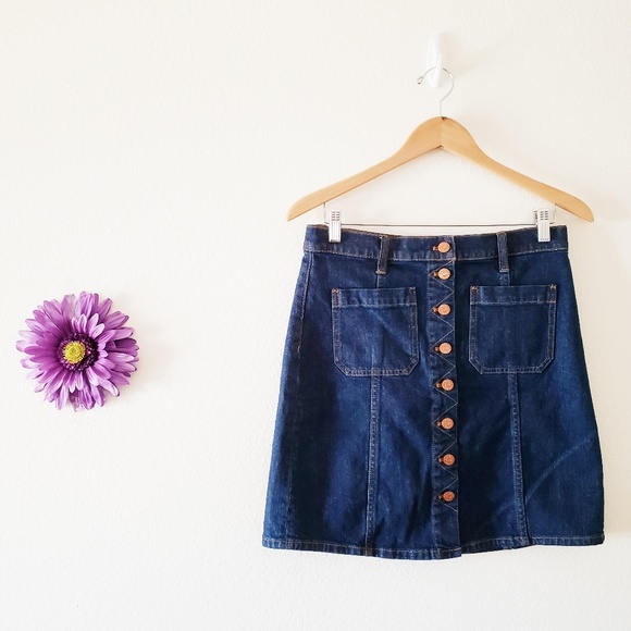Madewell Dresses & Skirts - Madewell Denim Button Front Skirt E8460 - Size 29